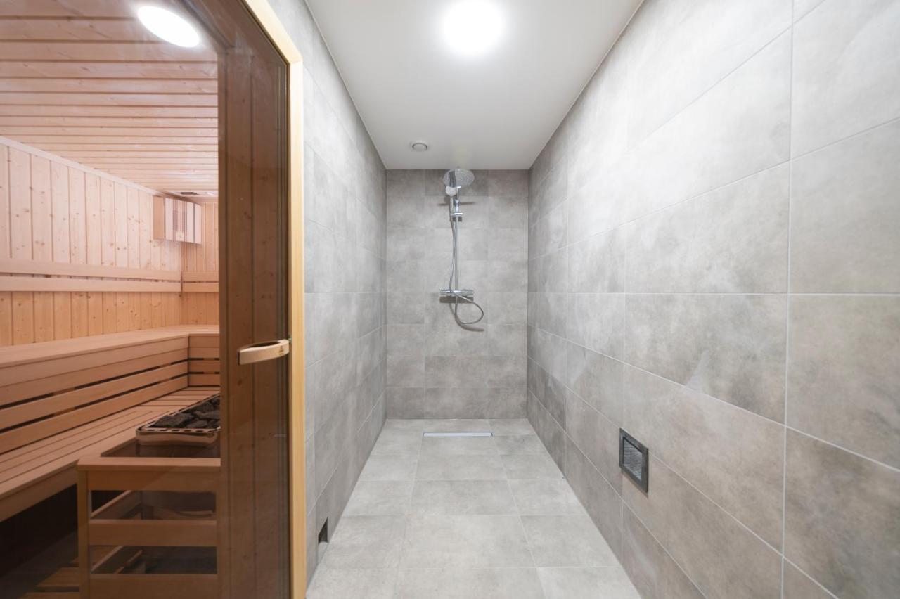 Apartamenty Baltivia Olimpijska 2 Мельно Экстерьер фото